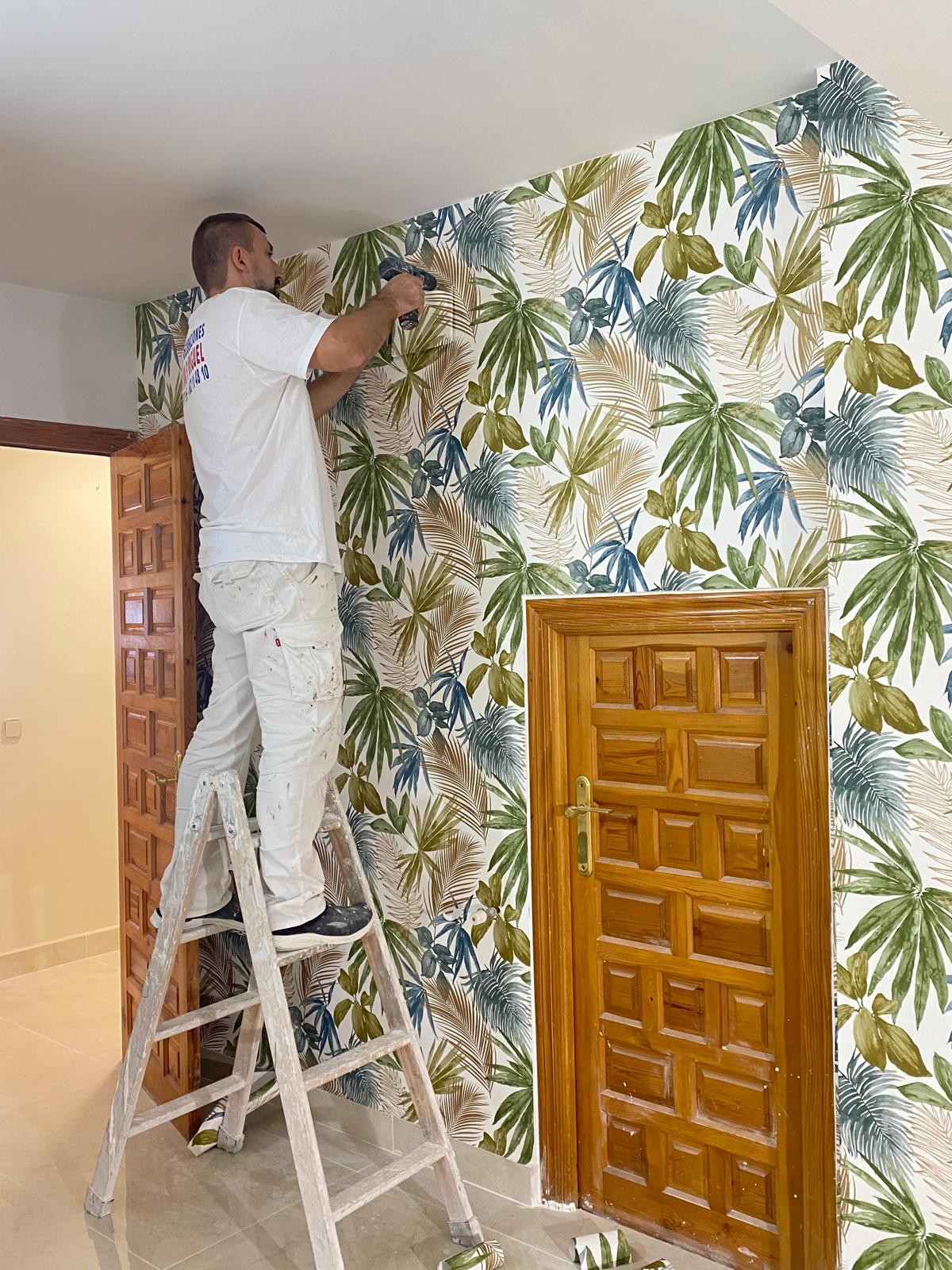 Microcemento decorativo para paredes y suelos en Coslada